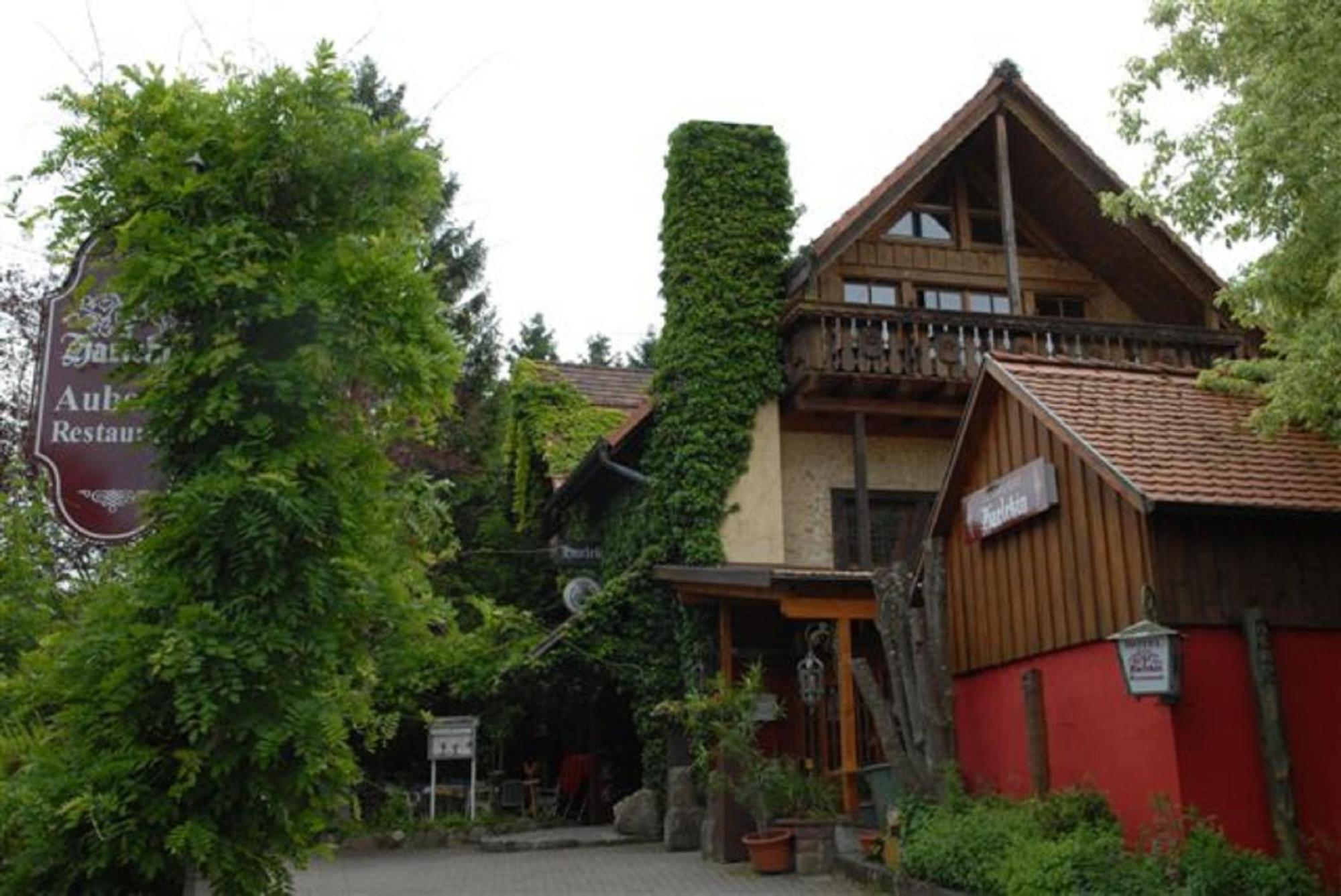 Alte Schreinerei-Auberge Harlekin Randegg Exterior photo